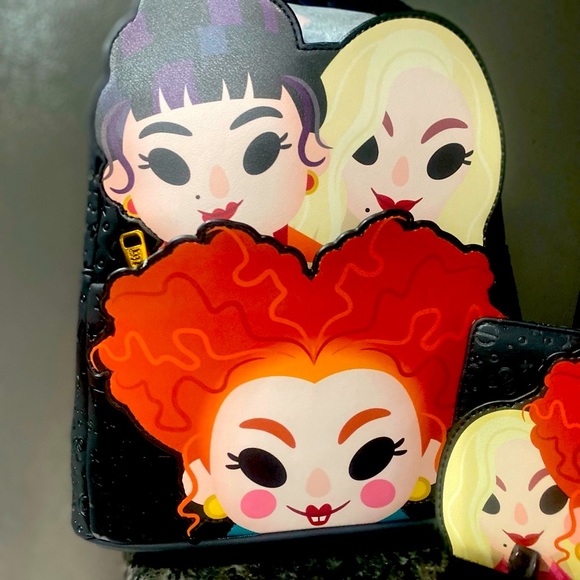 Hocus-pocus Sanderson sisters bundle. Lounge fly mini backpack and wallet.NWT! - Picture 4 of 7